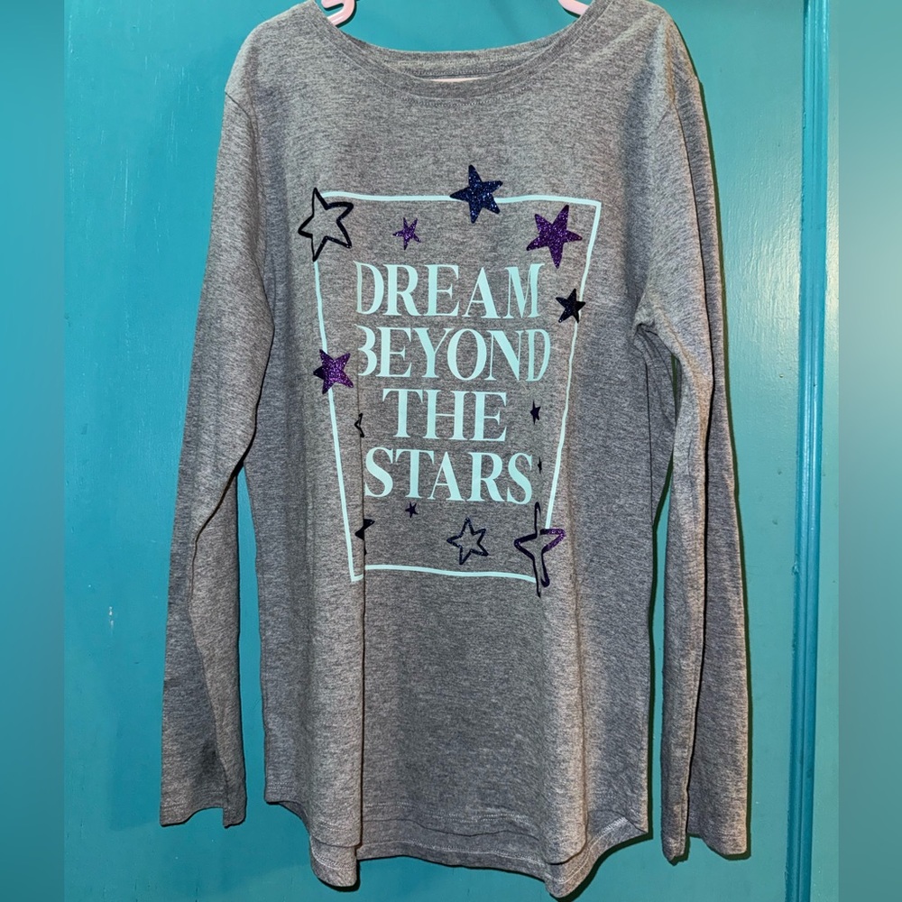 Gray Long Sleeve Kids Tee with Star Design